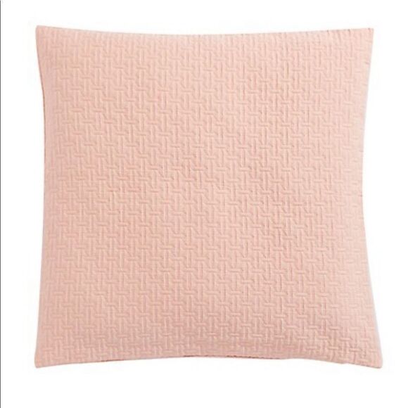 Style at Home Matelassé Envelope Cotton Sham - Picture 1 of 6